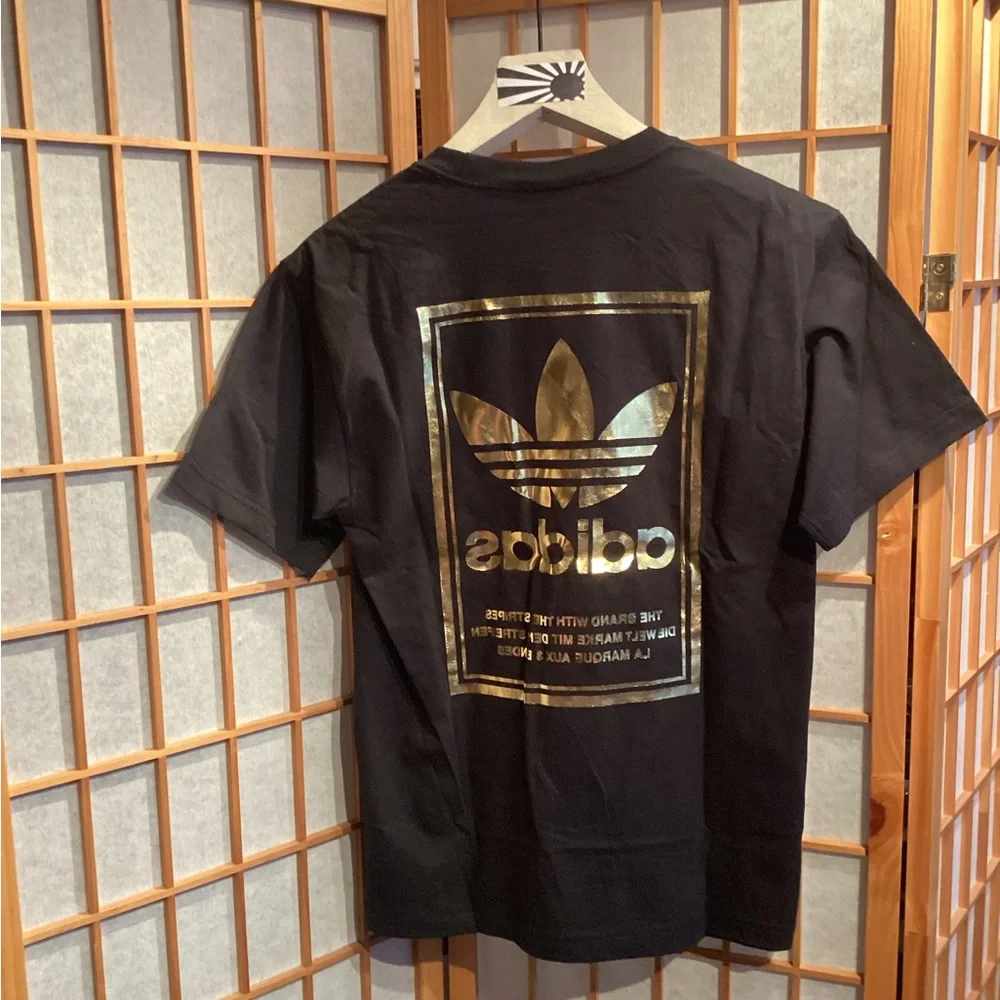Adidas Metallic Mirror Tee IB6035-230 Men's Size Small